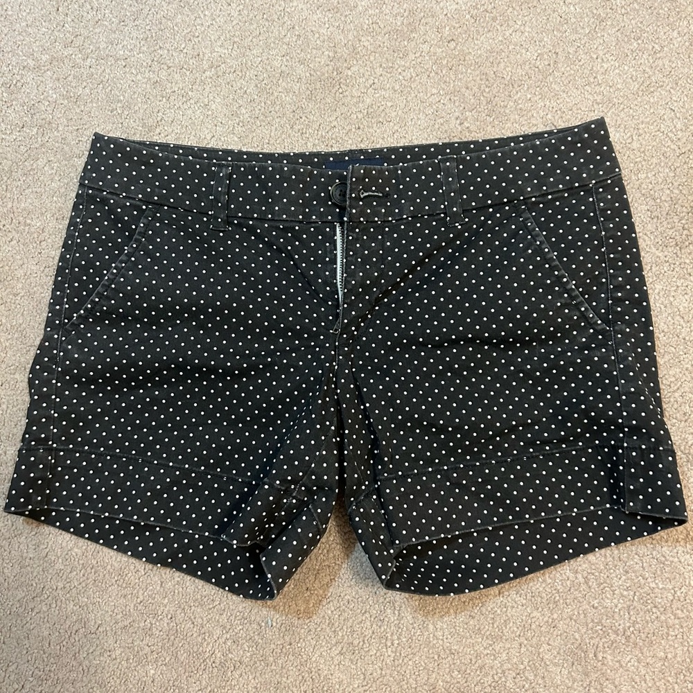 Women’s Gap shorts. SUPER CUTE
